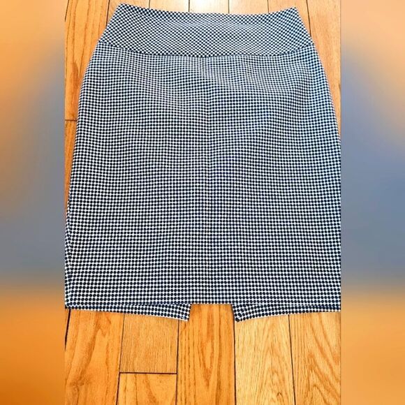 Express Dresses & Skirts - Express Pencil Skirt Knee-Length Work